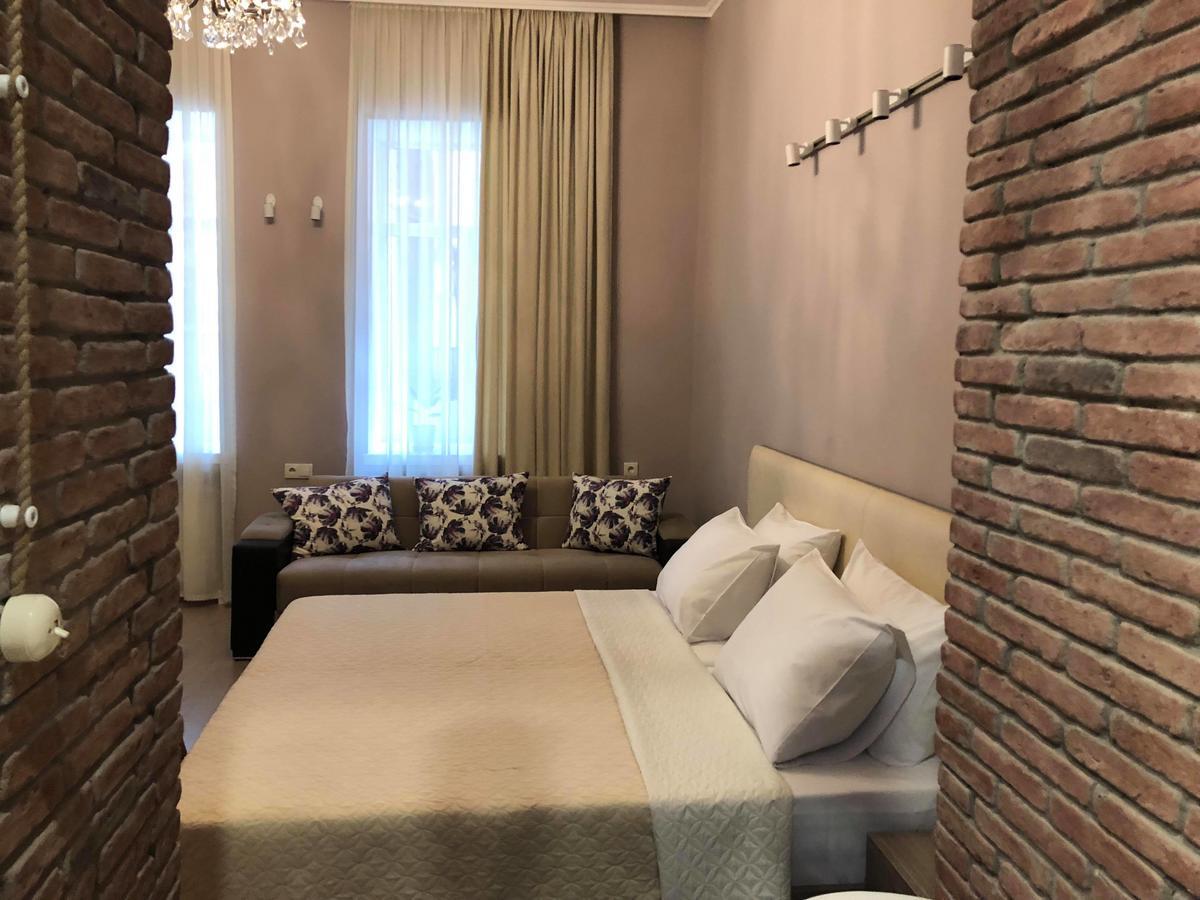 Old Tbilisi Metekhi One Room Extérieur photo