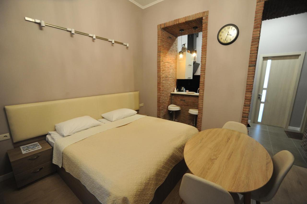 Old Tbilisi Metekhi One Room Extérieur photo